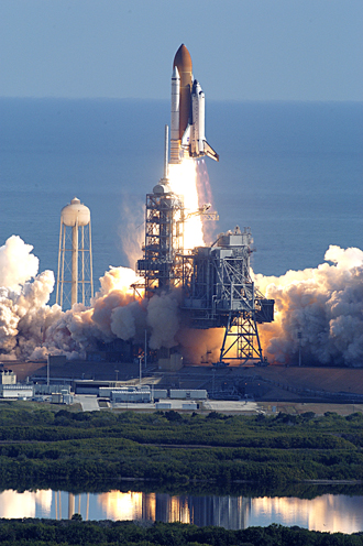 Liftoff of Columbia STS-107